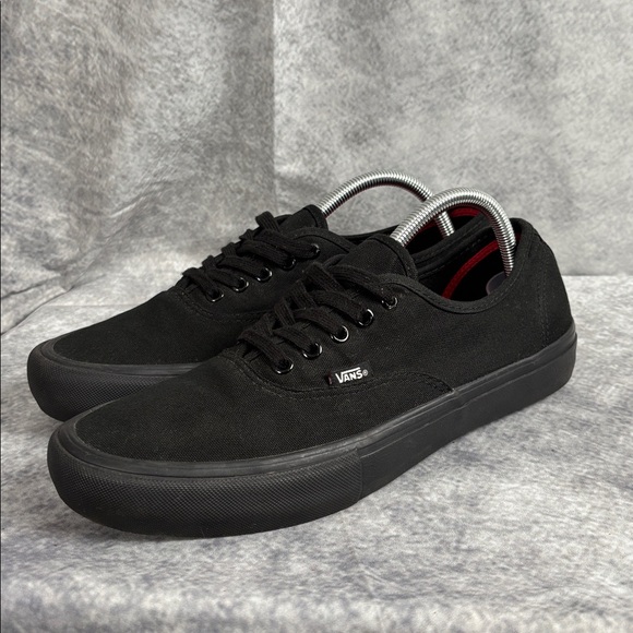 VANS Old Skool Triple Black on Black Low Top Skate Shoes Mens size US 11 EU 44.5 - Picture 4 of 10